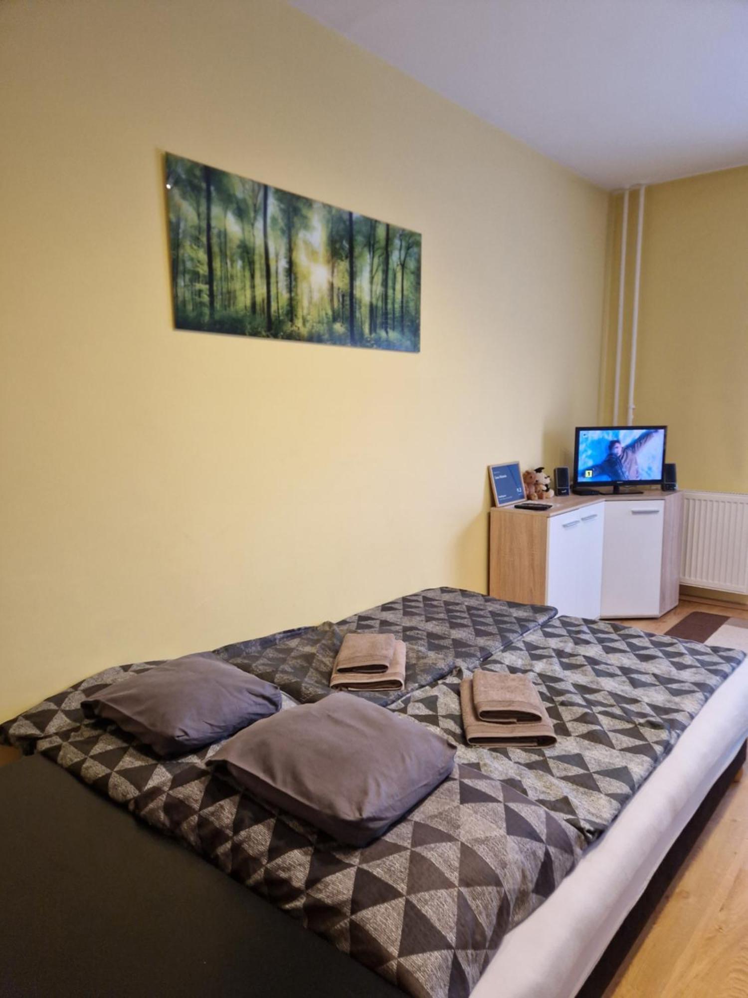 Casa Victoria Lägenhet Pécs Exteriör bild